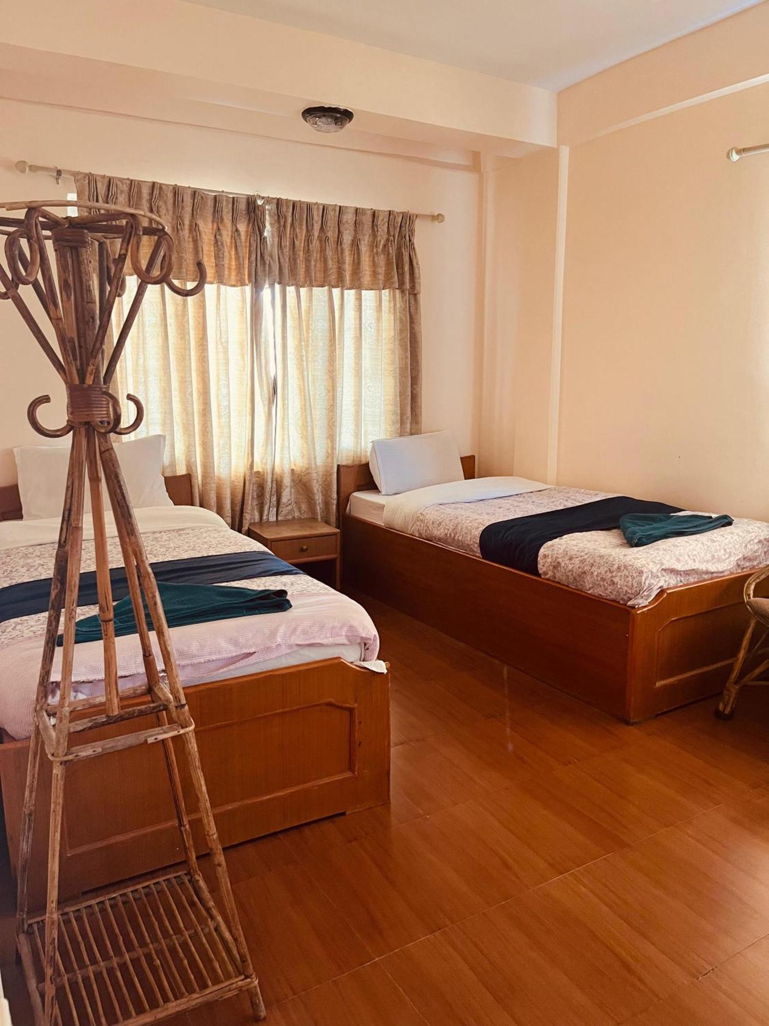 Hotel Global Inn Покхара Екстер'єр фото