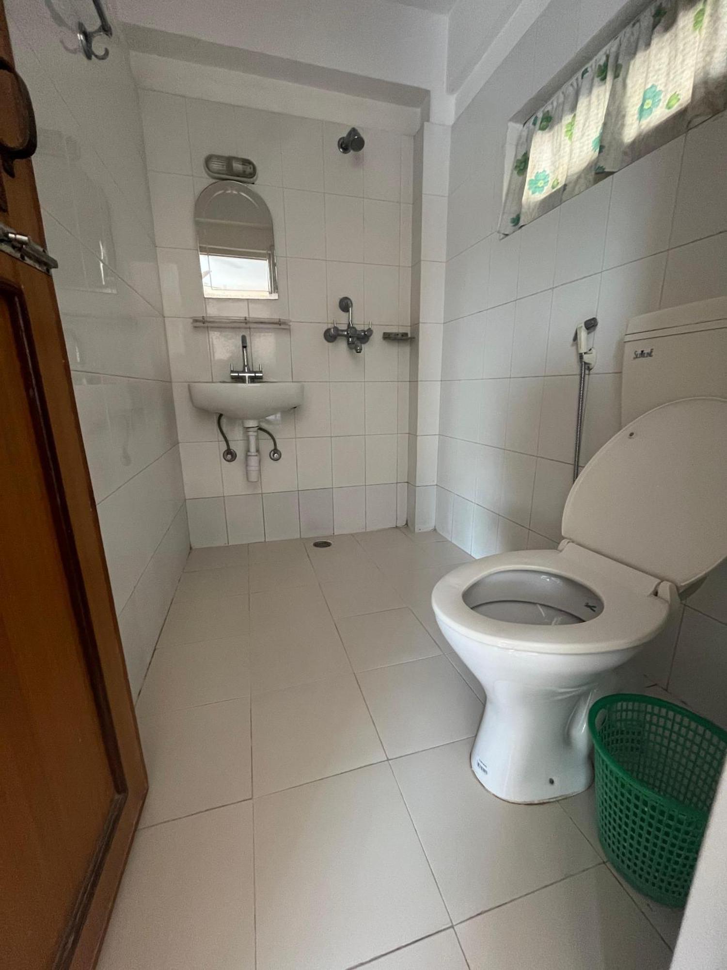 Hotel Global Inn Покхара Екстер'єр фото